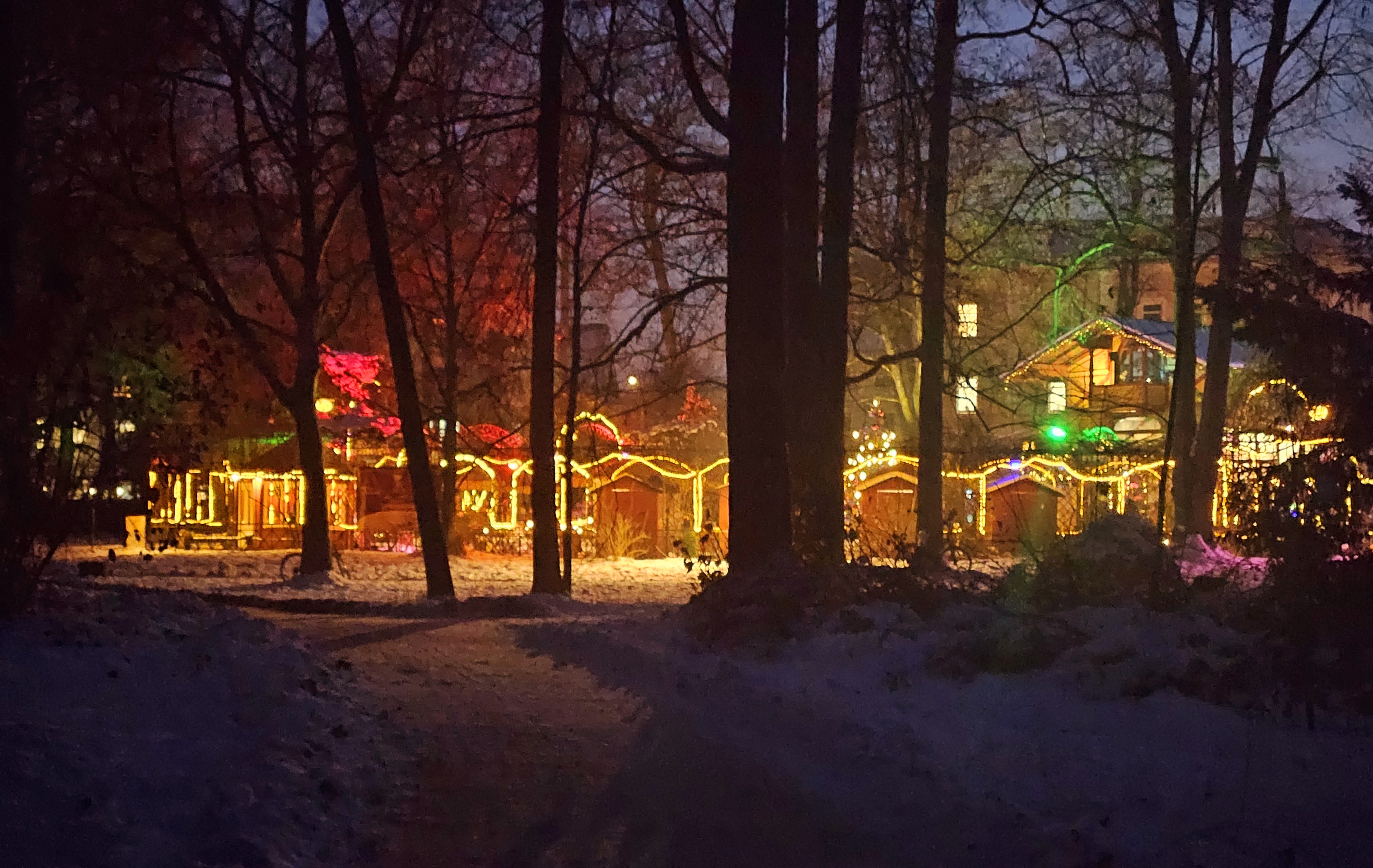 Weihnachtsmarkt Dörnbergpark 2023